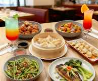 iDumplings Asian Food & Dragon Bar