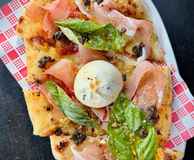 Cheeky’s Pizza + Bar