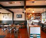 Ombrellos Kitchen & Bar