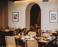 Lanterne Rooms