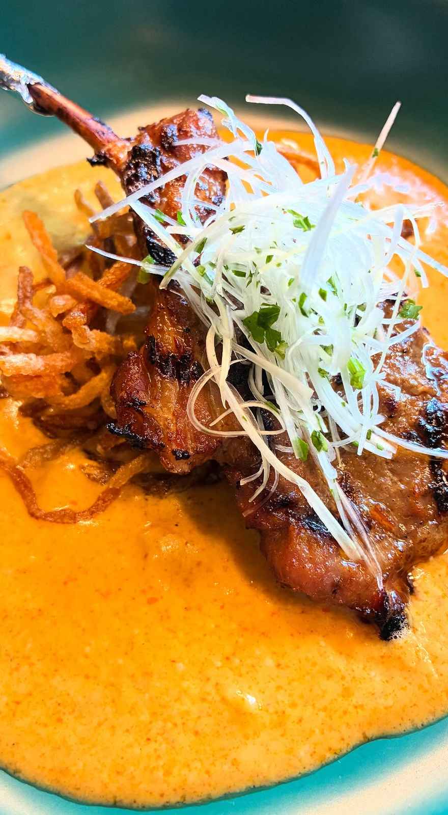 Blue Jasmine Wine & Tapasía