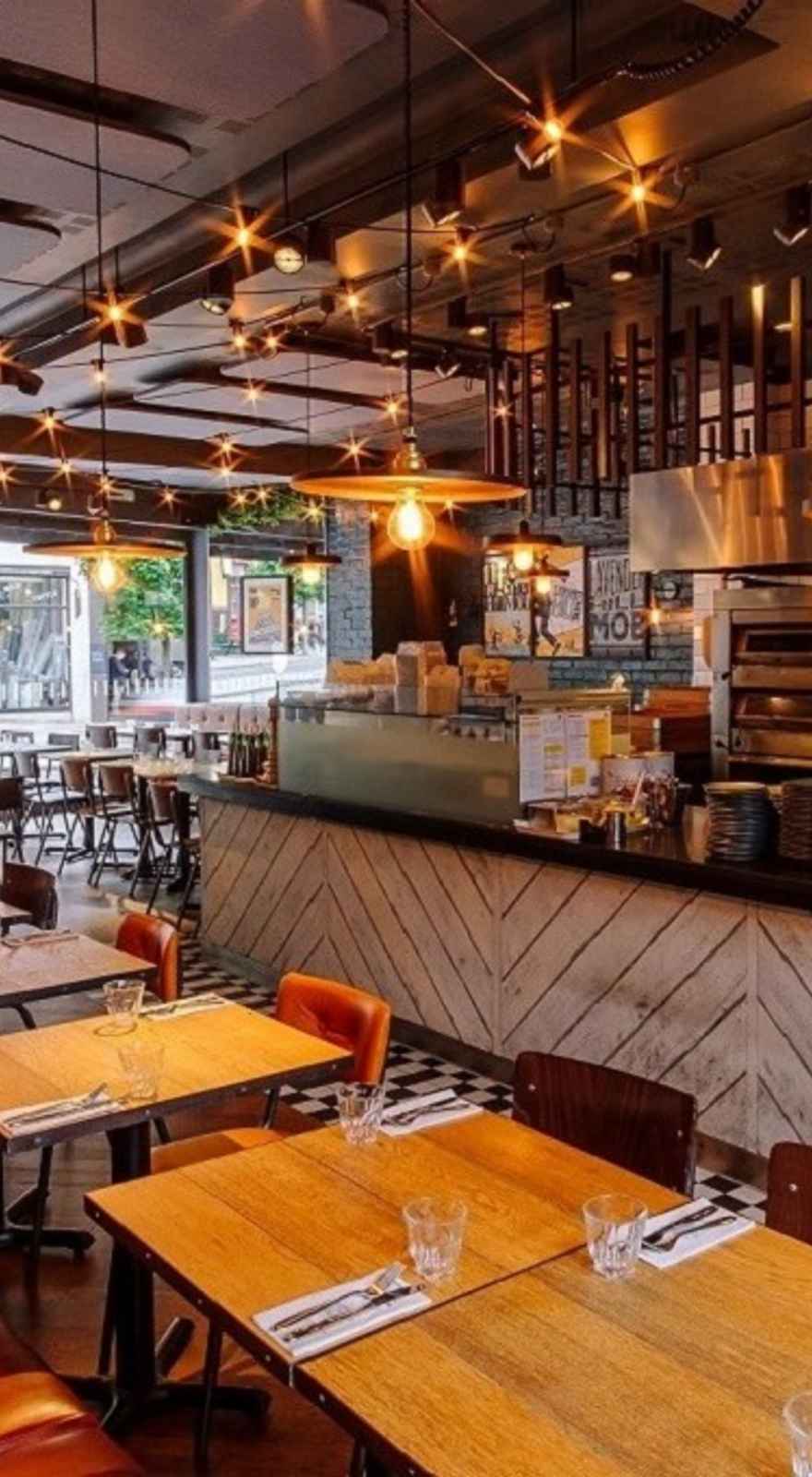 PizzaExpress Clapham Lavender Hill