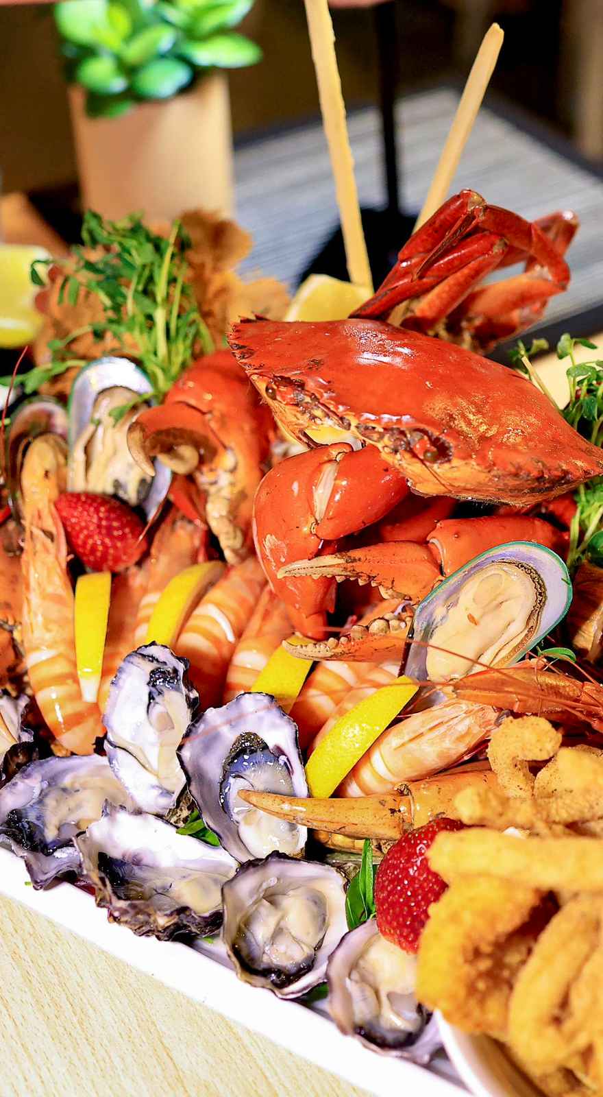 Dundee's on the Waterfront