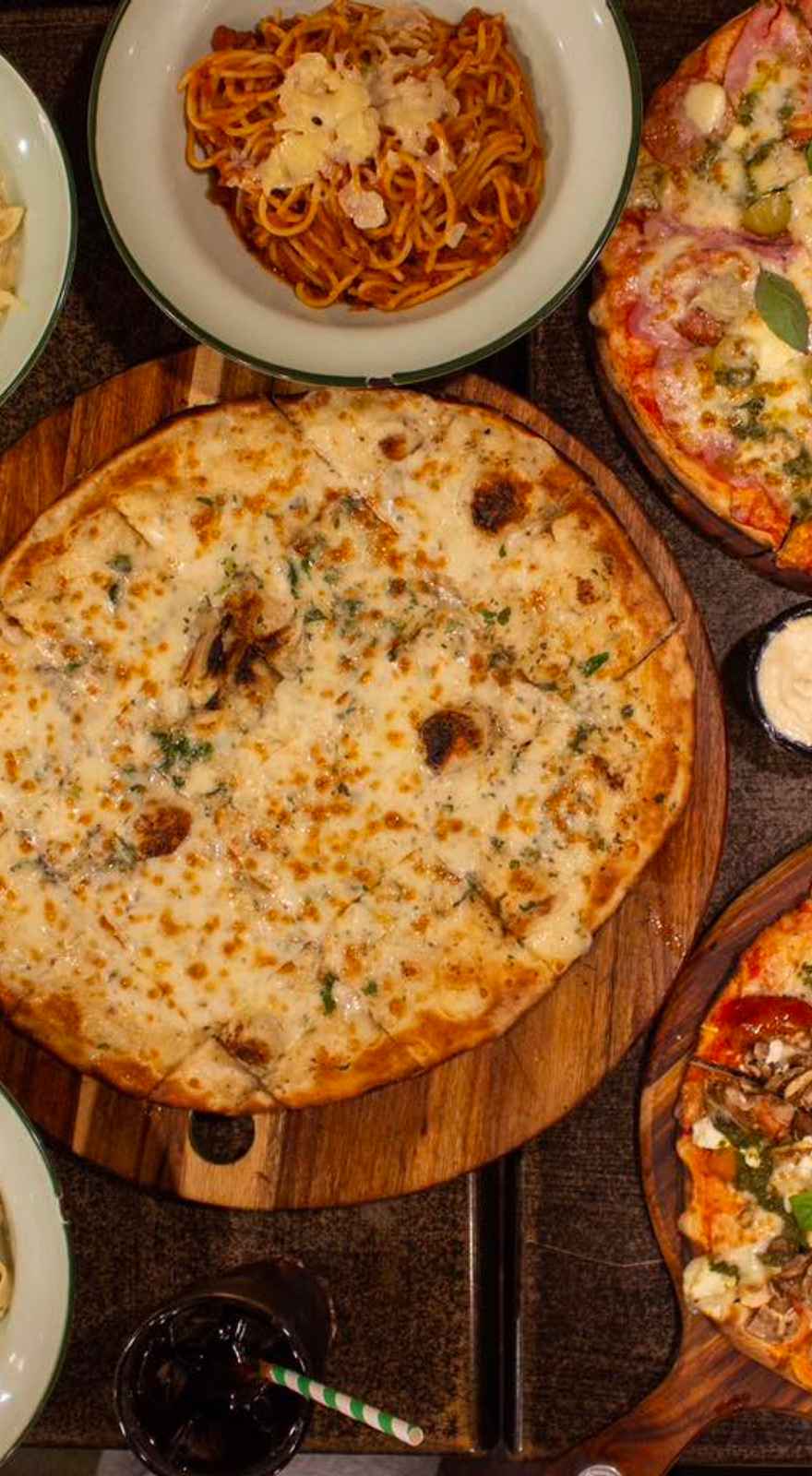 Bocconcino's Woodfired Pizzeria