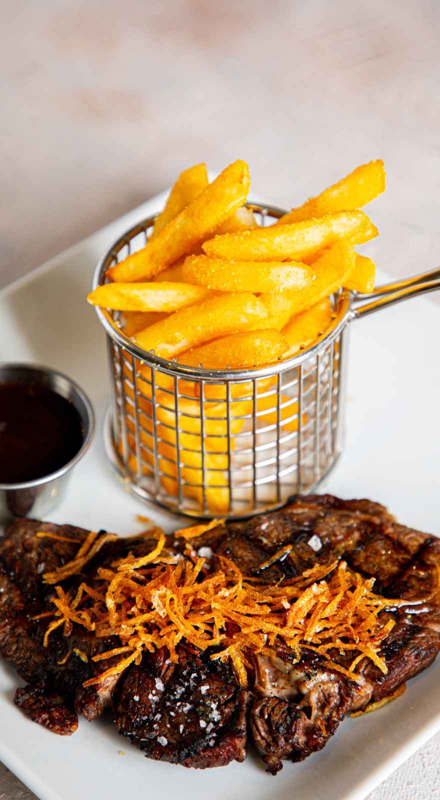 Mr. Wellington Perth Grill