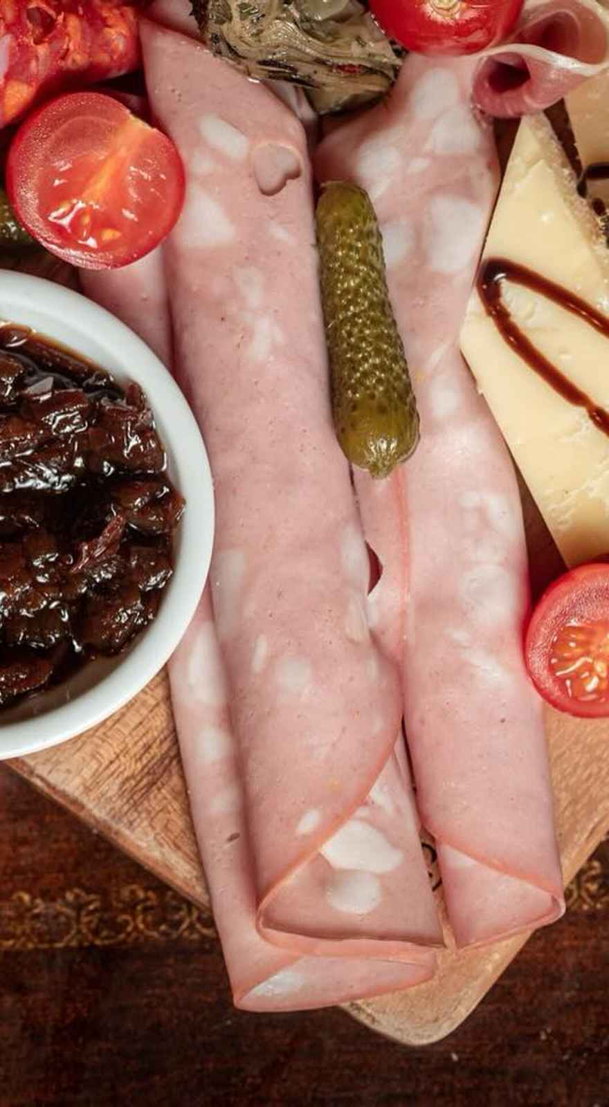 Cecilia's Wine House