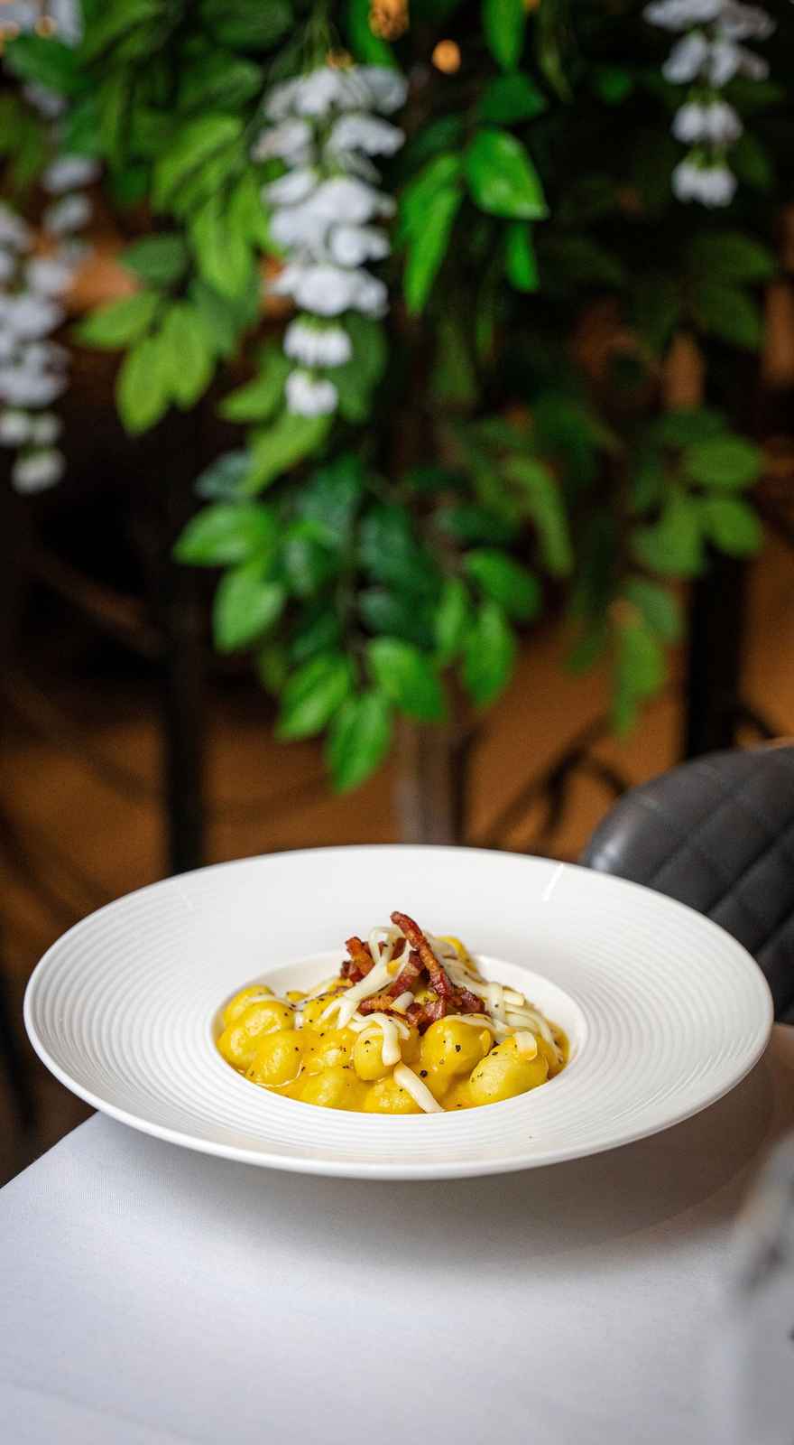 Lucarelli Restaurant Mailbox