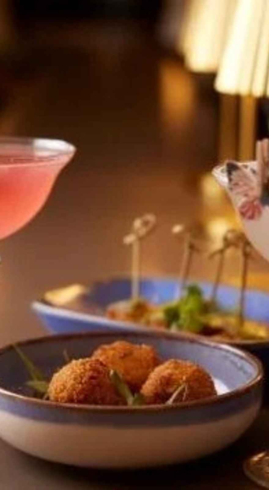 Archy's Bar & Lounge