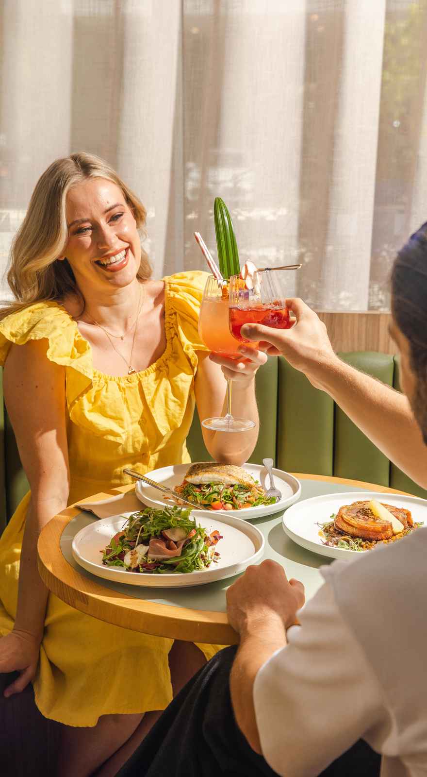 Ovello Bar & Kitchen