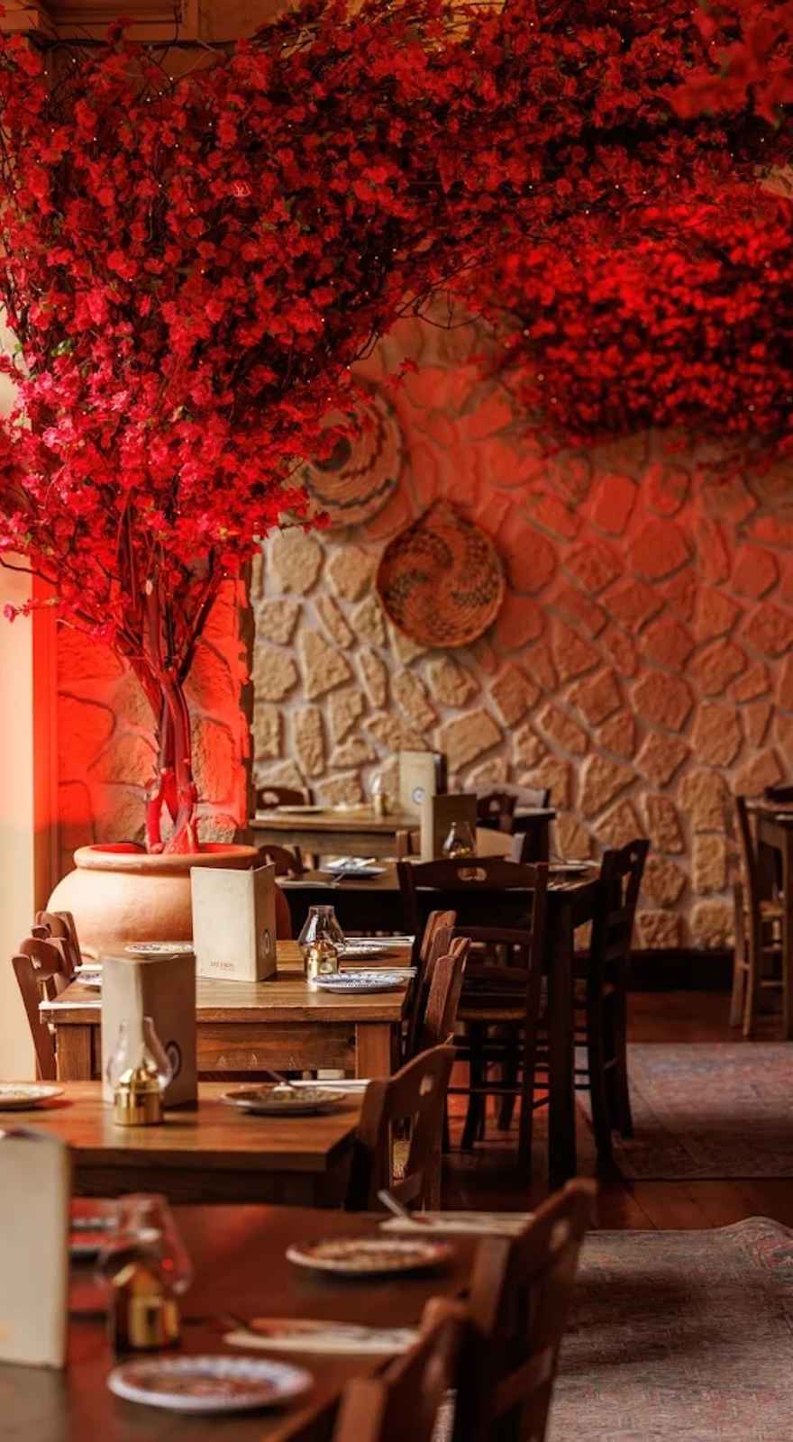 Mythos Greek Taverna