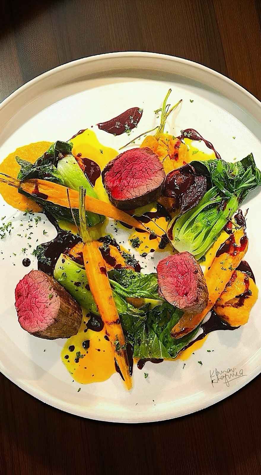 Town Tonic Cafe & Restaurant