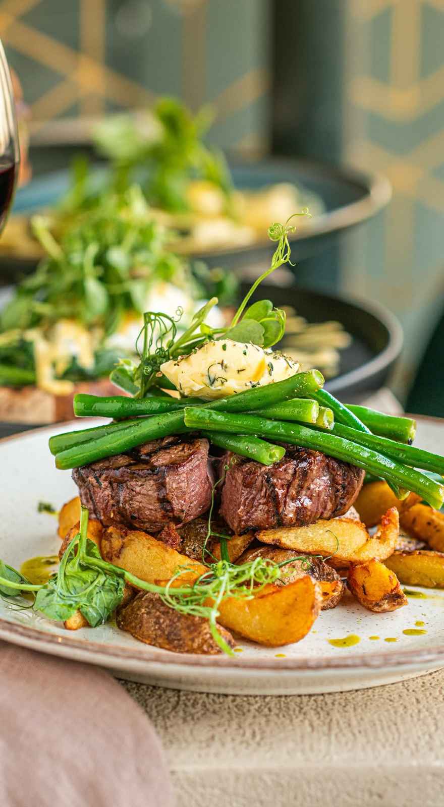 Moss Cafe & Restaurant