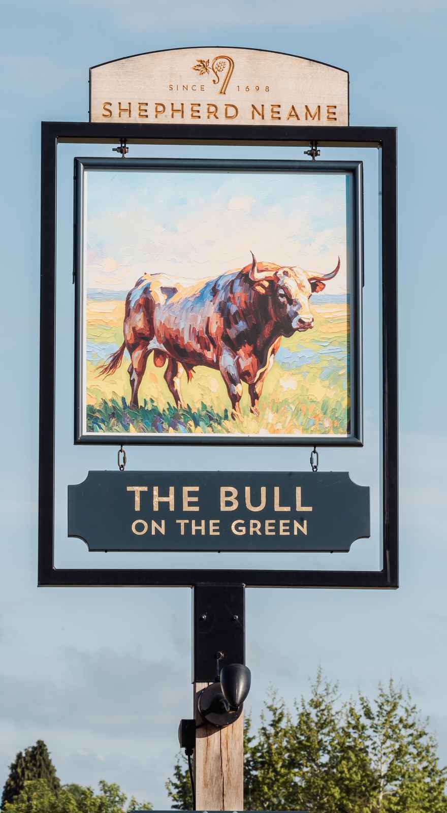 The Bull on the Green