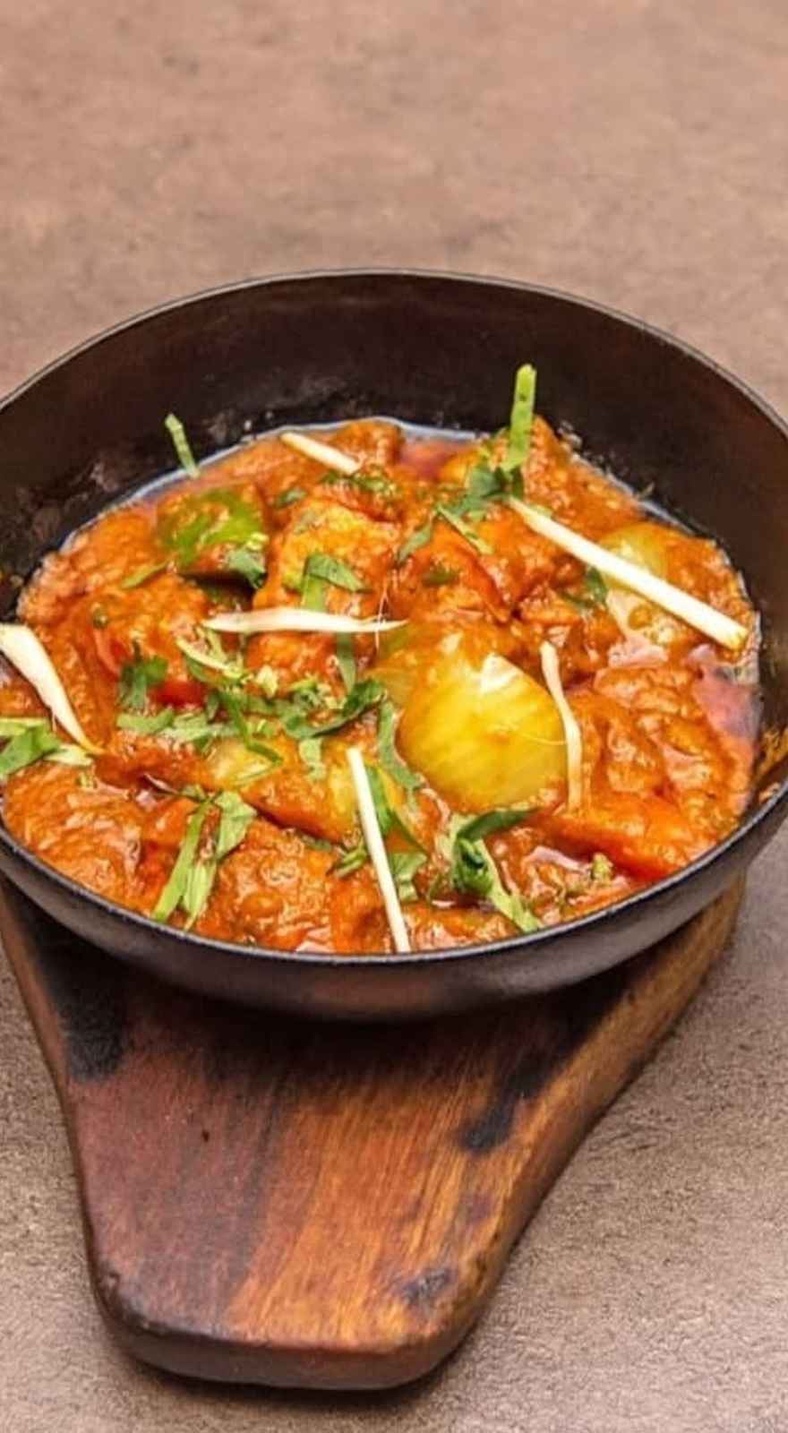 Everest Restaurant