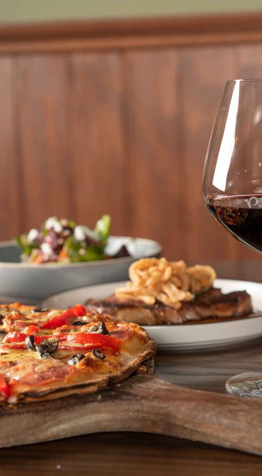 Paulina's Tapas & Pizza Bar