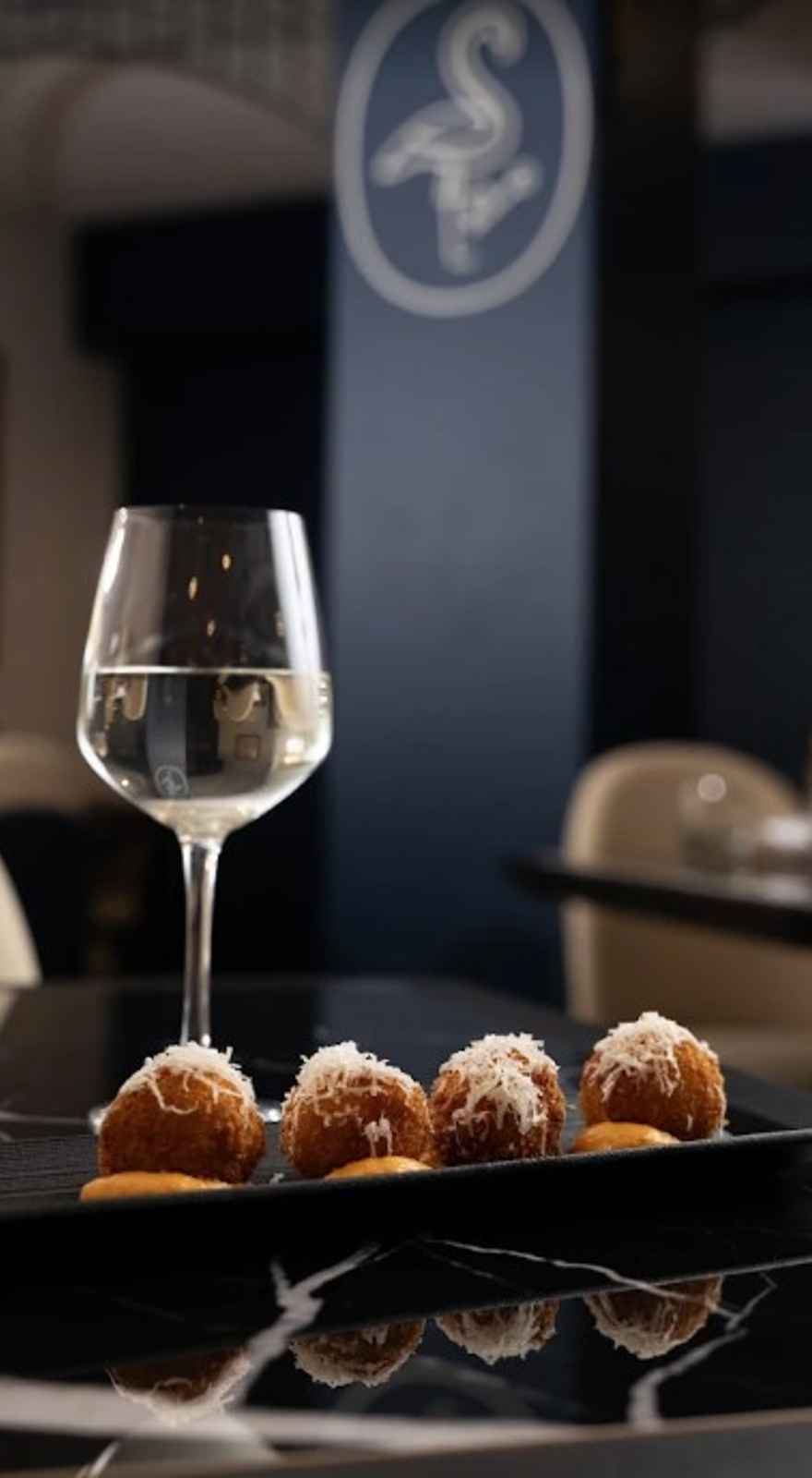 The Aviary Bar and Brasserie @ VOCO
