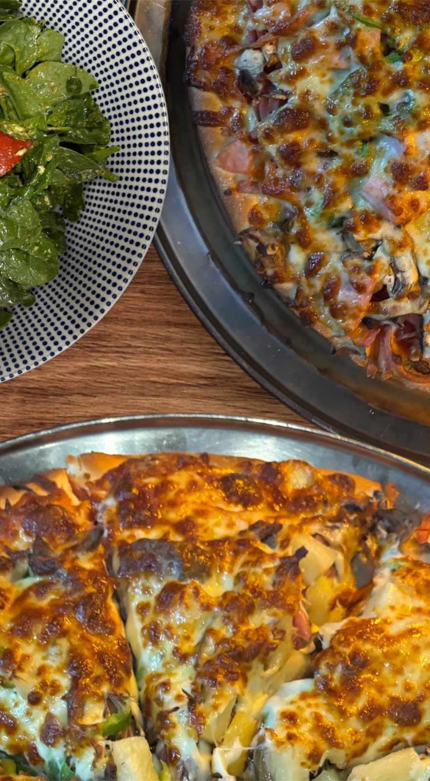 Martinellas Brighton Bay Pizza