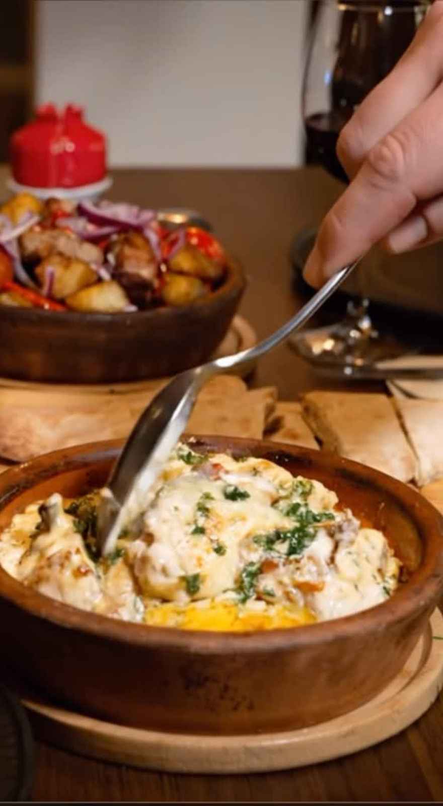 Genatsvale Georgian Restaurant