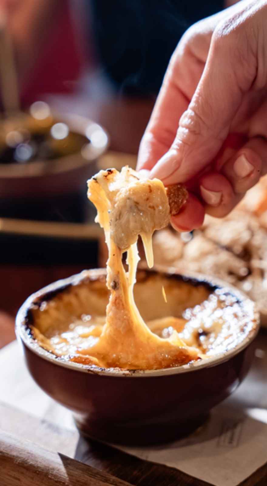 Solander Dining and Bar