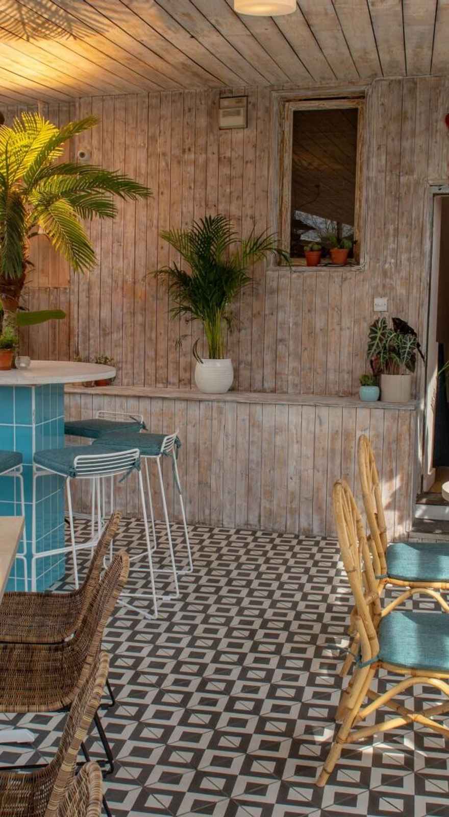 Studio48 Bar & Kitchen